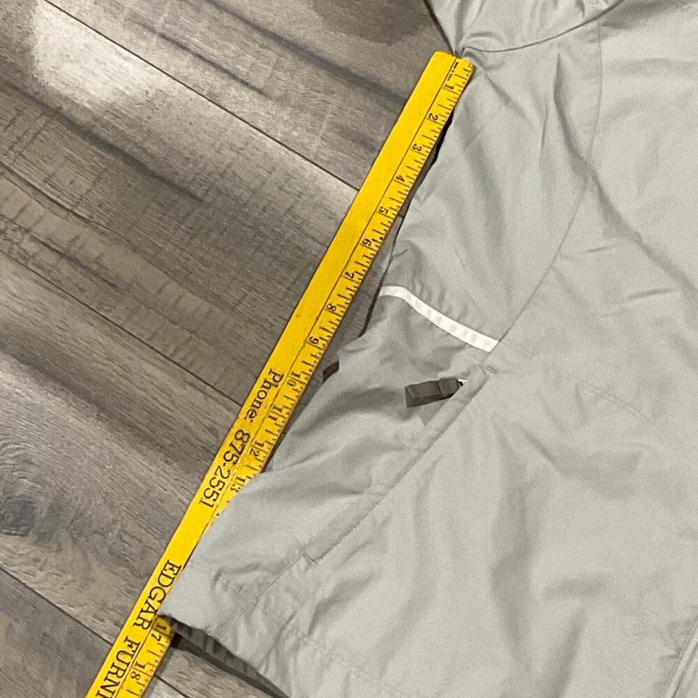 Nike golf windbreaker woman’s size XL - Picture 6 of 11